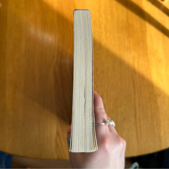 The Woman Warrior by Maxine Hong Kingston Paperback Book - Picture 6 of 8